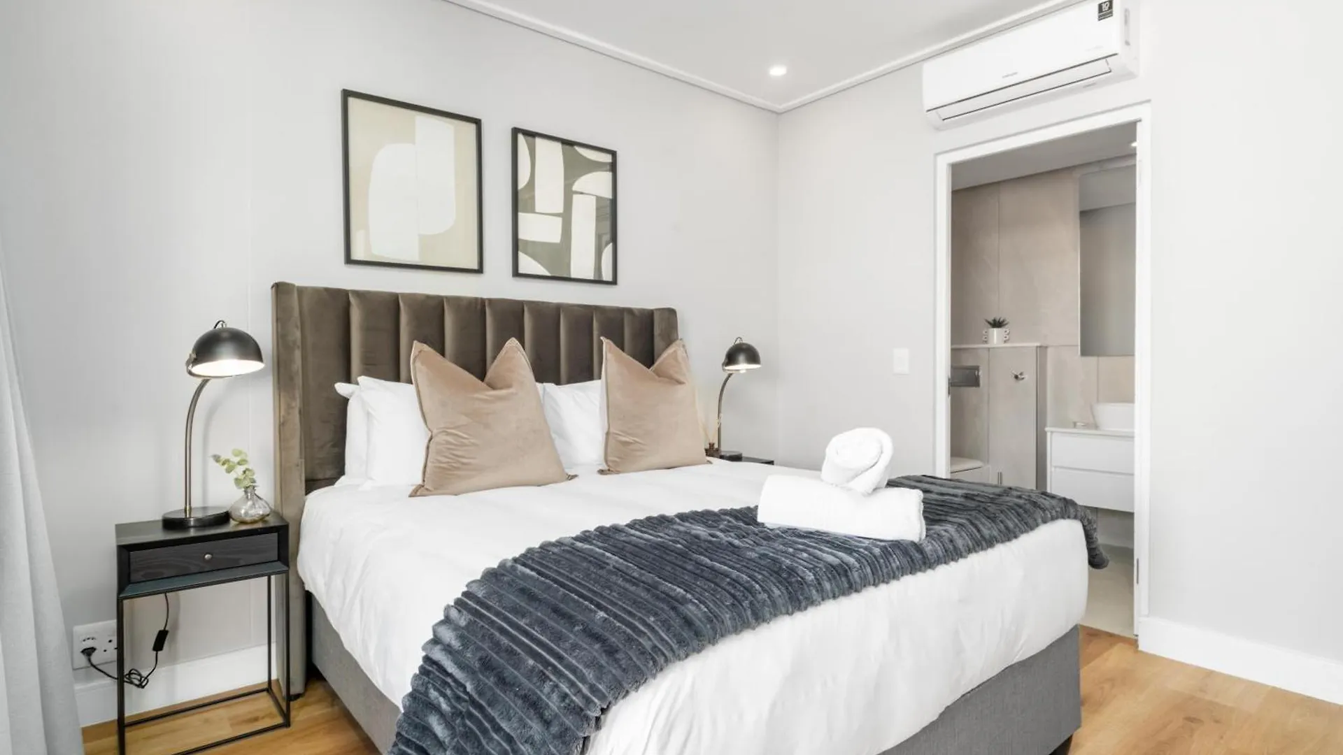 Coastal Luxe 1-Bed Escape Apartment Cape Town