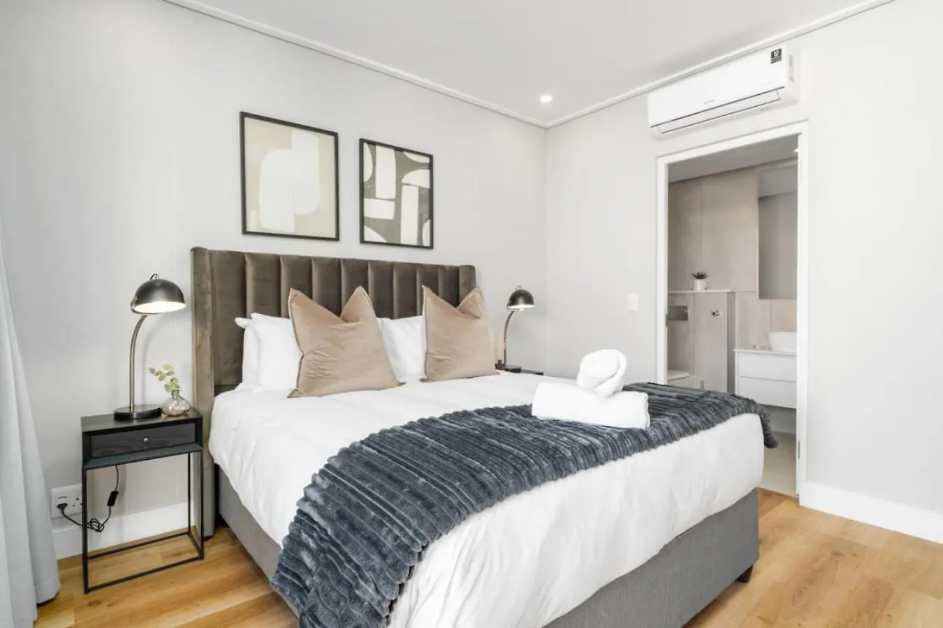 Coastal Luxe 1-Bed Escape Apartment Cape Town