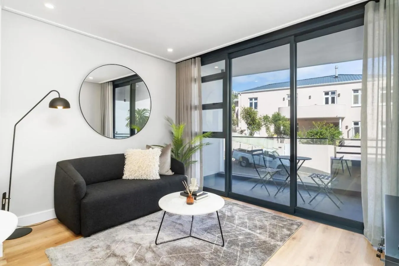 Coastal Luxe 1-Bed Escape Apartment Cape Town